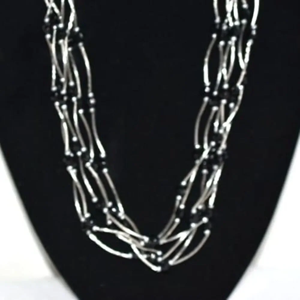 Vtg Captivating Multi Strand Silver Tone Tube Black Faux Pearl Bib 20